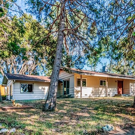 Pine Ridge Peak Oakhurst Exterior foto